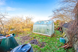 Photo 1- click for photo gallery